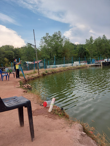 Kolam Pancing D'Bakau
