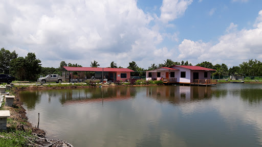 98 Fishing Village