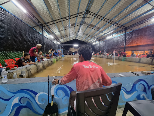 Kolam Pancing Indoor Kubang Rawa