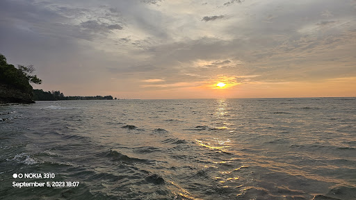 Pantai Tanjung Kubong