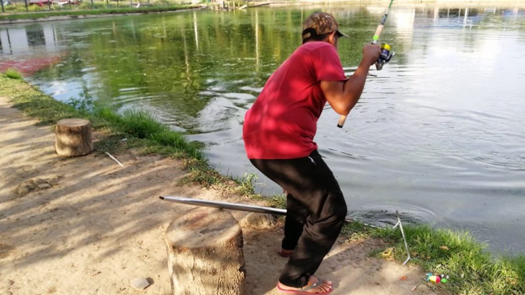 Kolam Memancing Batu Arang 123 1 kolam memancing batu arang 123