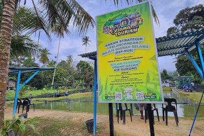 kolam udang di batu gajah malaysia tempat terbaik untuk aktiviti memancing rekreasi keluarga