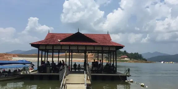 Kolam Udang di Kuala Berang, Malaysia: Panduan Lengkap untuk Pengunjung 2025 1 kolam udang di kuala berang malaysia panduan lengkap untuk pengunjung 2025